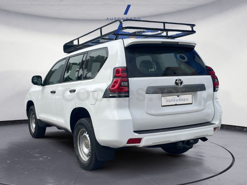 Toyota Land Cruiser 2020 — photo 4