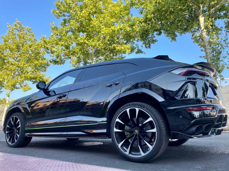 Lamborghini Urus 2023 — photo 5