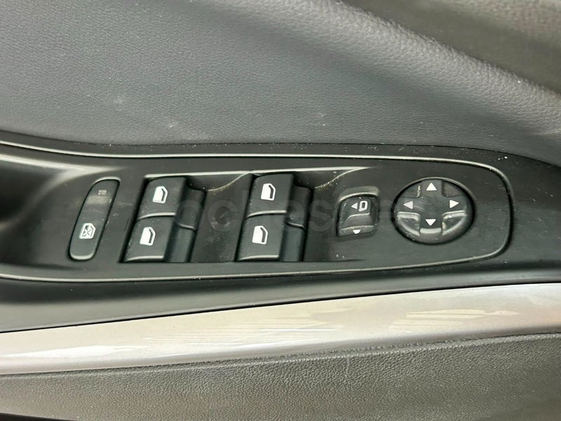 Opel Grandland Phev 2023 — photo 8