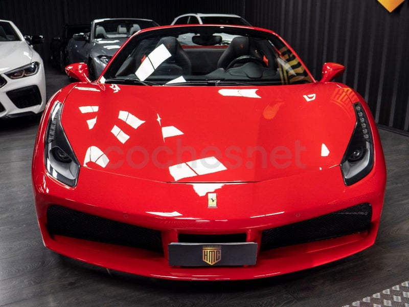Ferrari 488 2016 — photo 2