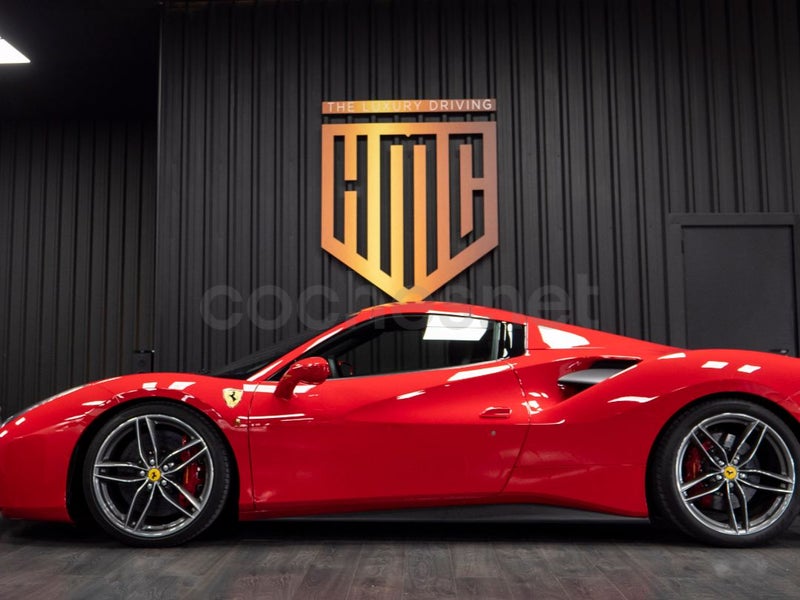Ferrari 488 2016 — photo 6