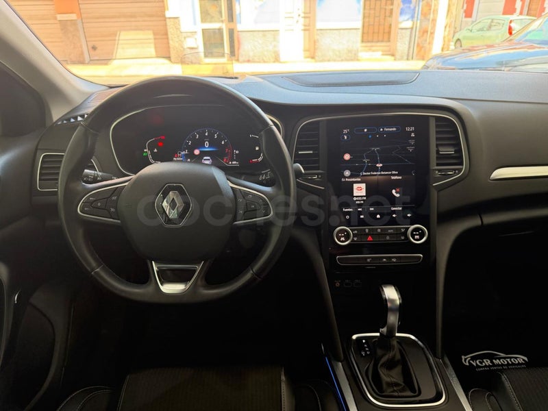 Renault Mégane 2023 — photo 6
