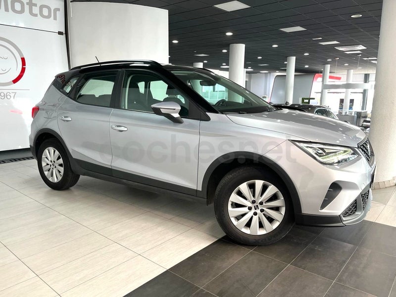 Seat Arona 2023 — photo 3