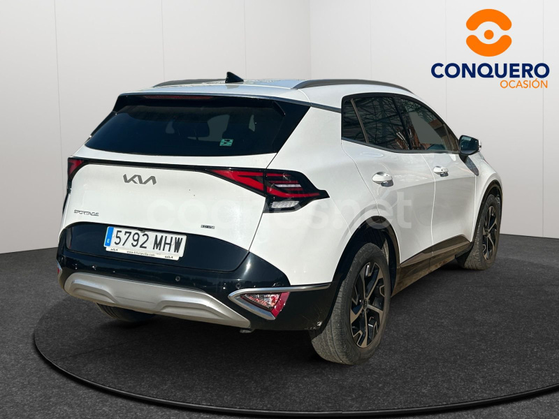 Kia Sportage 2023 — photo 4