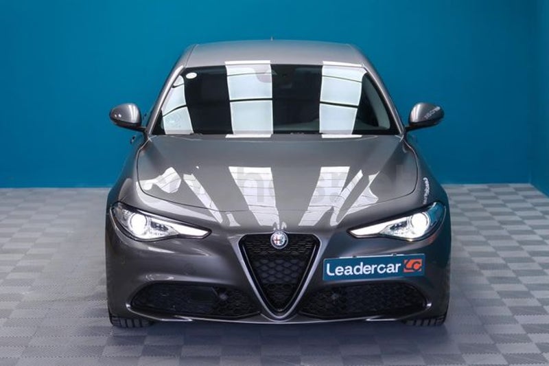 Alfa Romeo Giulia 2021 — photo 4