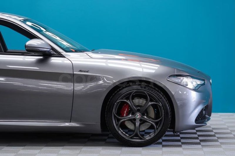 Alfa Romeo Giulia 2021 — photo 6