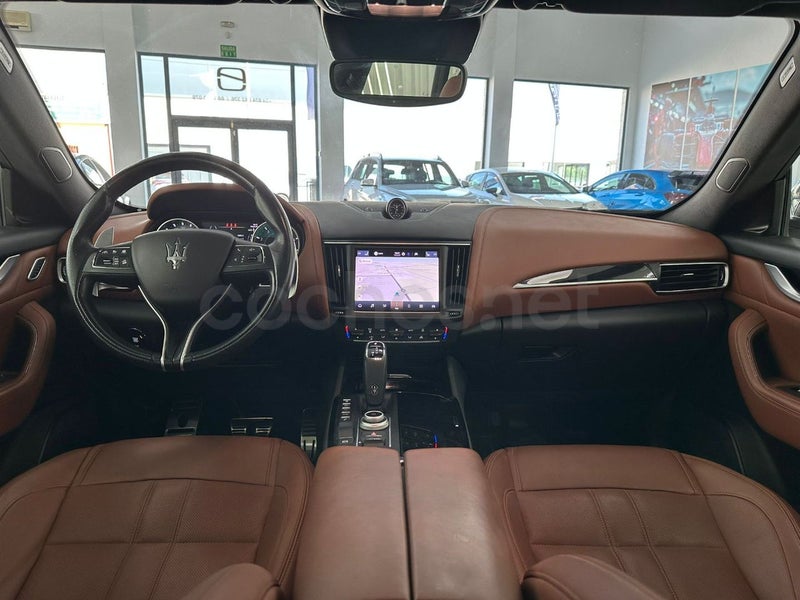 Maserati Levante 2021 — photo 8