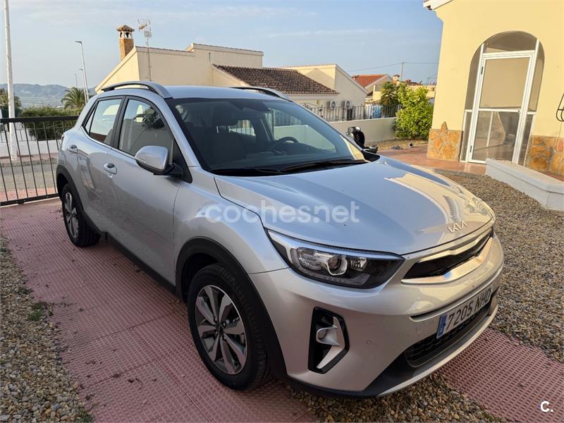 Kia Stonic 2025 — photo 4