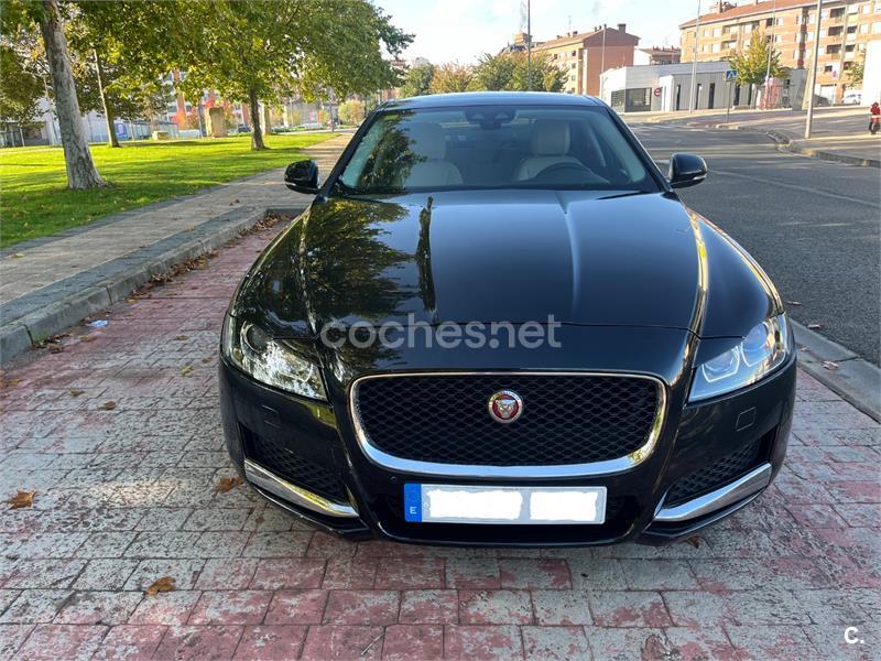 Jaguar Xf 2017 — photo 4