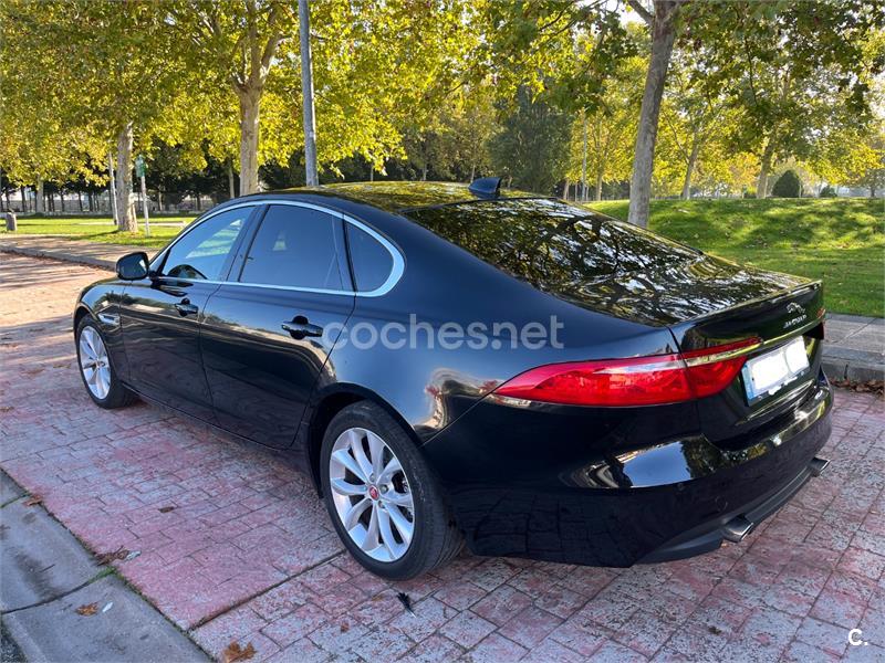 Jaguar Xf 2017 — photo 6