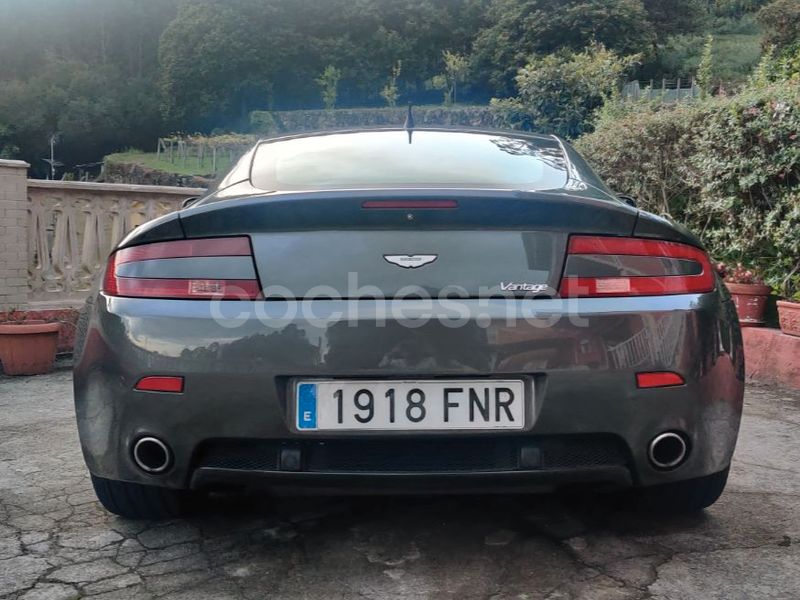 Aston Martin Vantage 2008 — photo 6