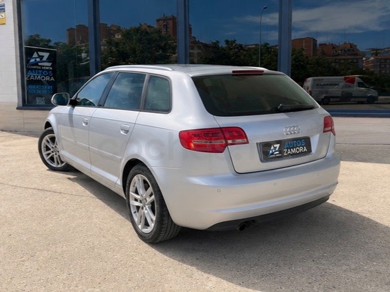 Audi A3 2010 — photo 4