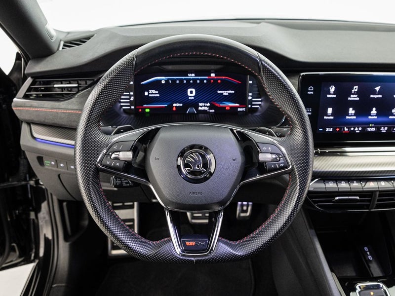 Skoda Octavia 2021 — photo 8