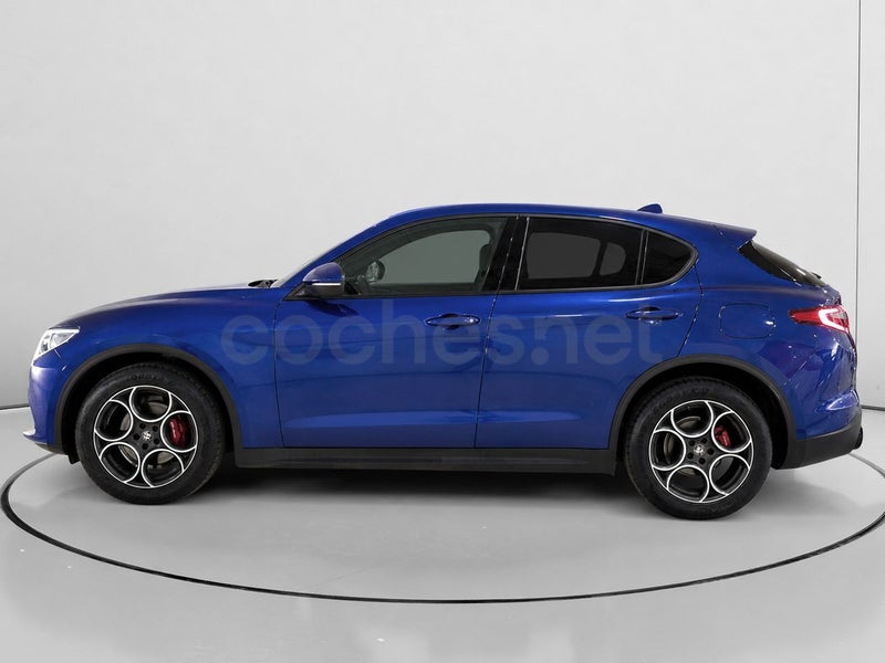 Alfa Romeo Stelvio 2022 — photo 6