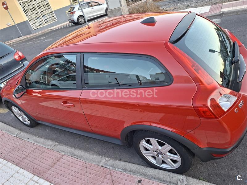 Volvo C30 2008 — photo 2