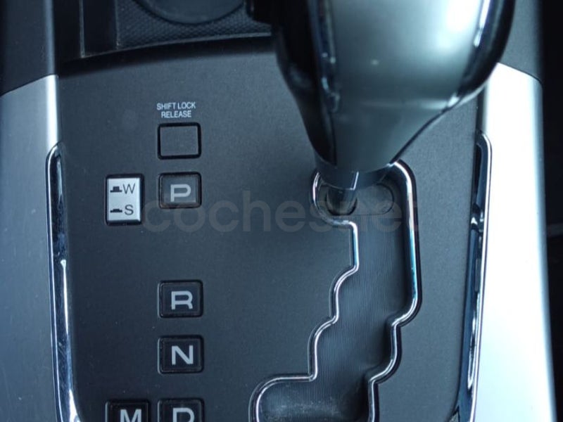 Ssangyong Korando 2012 — photo 2