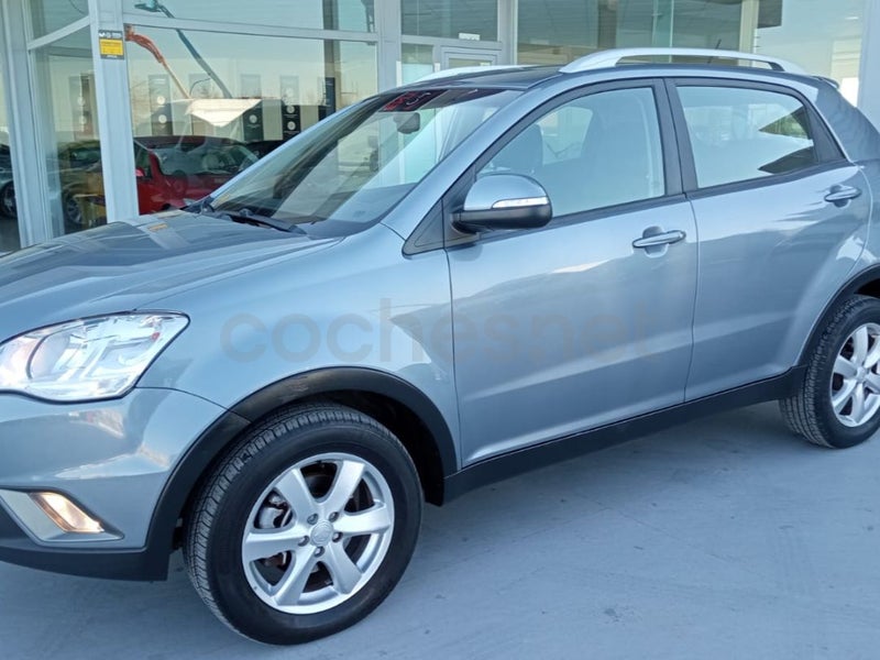 Ssangyong Korando 2012 — photo 4