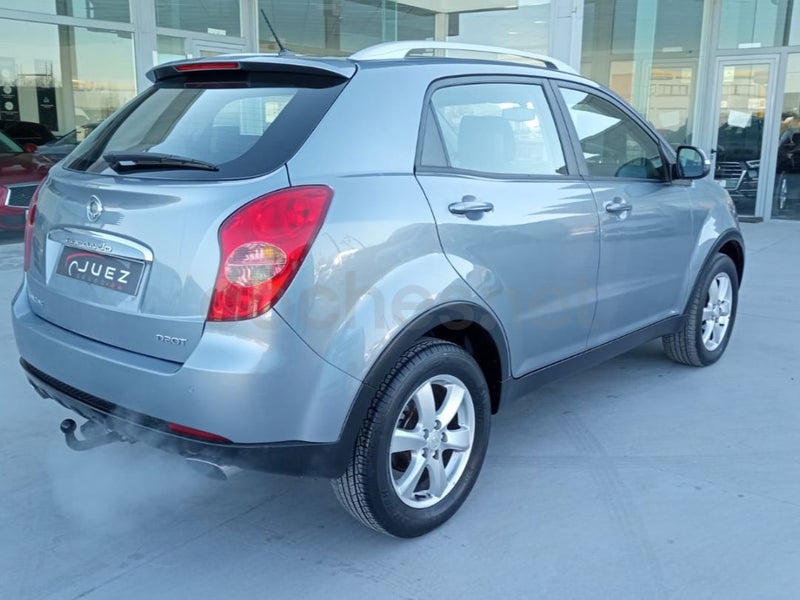 Ssangyong Korando 2012 — photo 7