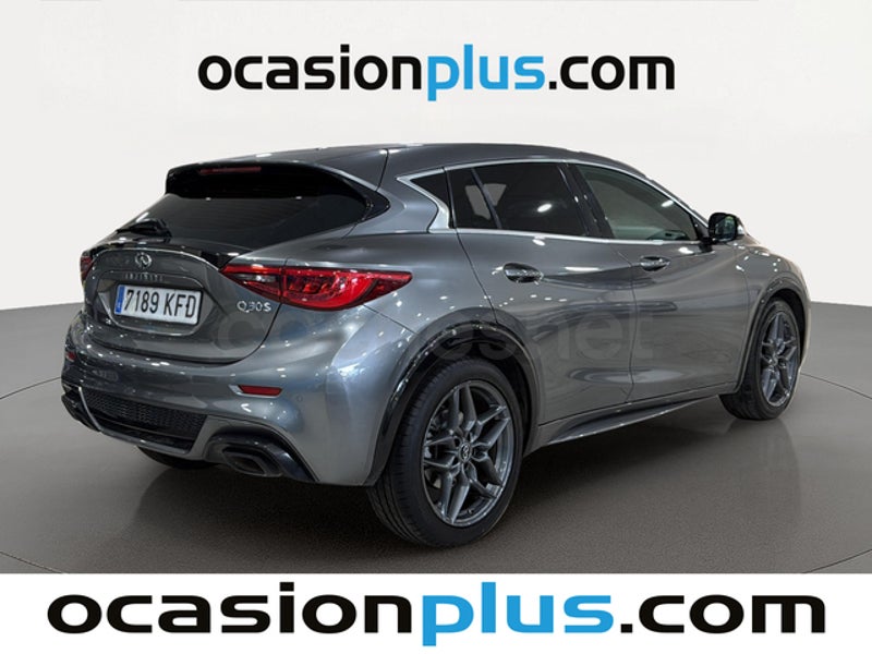 Infiniti Q30 2017 — photo 4