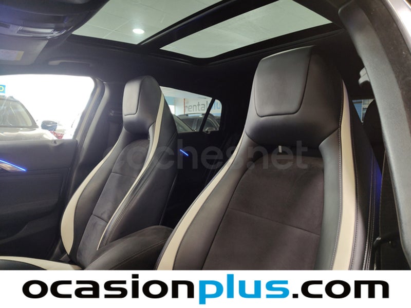 Infiniti Q30 2017 — photo 8