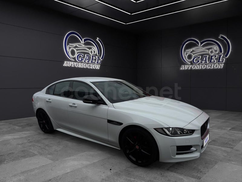 Jaguar Xe 2016