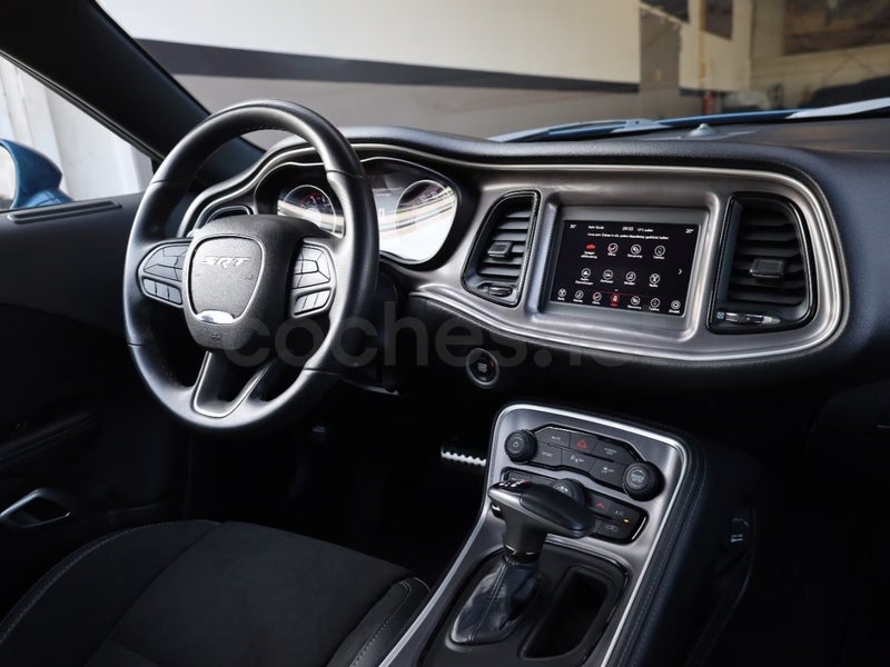Dodge Challenger 2023 — photo 4