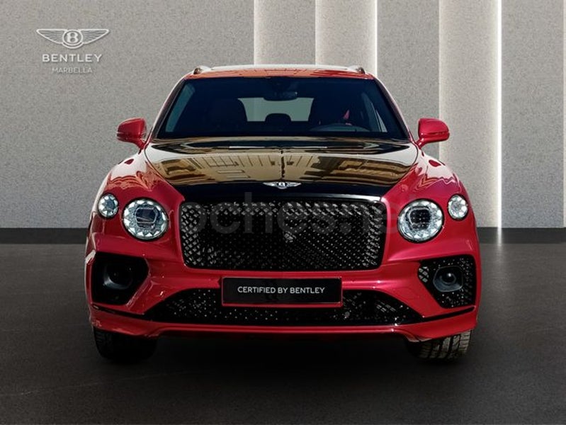 Bentley Bentayga 2023 — photo 2