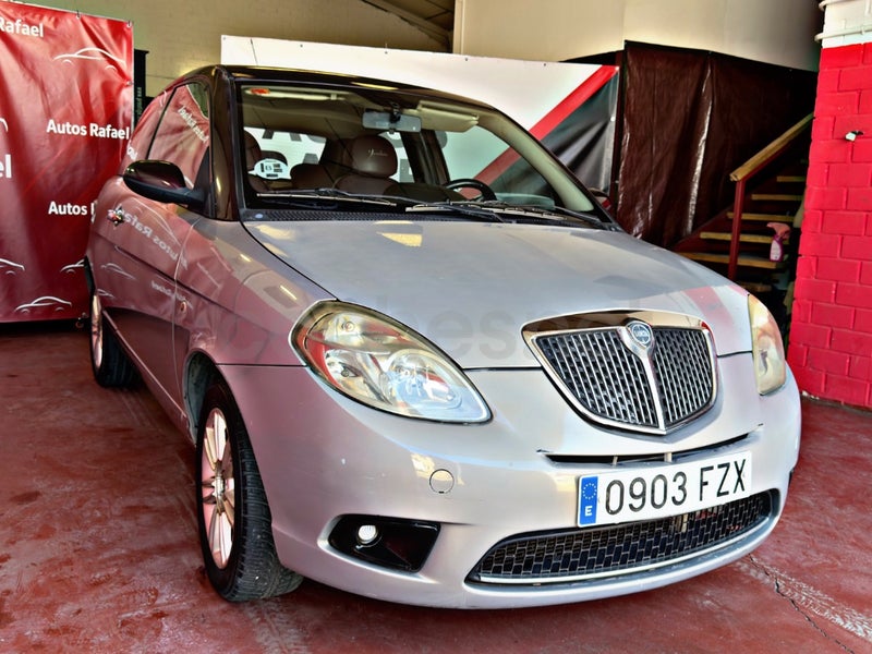 Lancia Ypsilon 2008 — photo 8