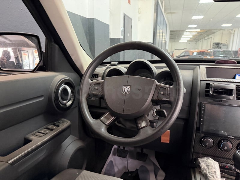 Dodge Nitro 2007 — photo 7