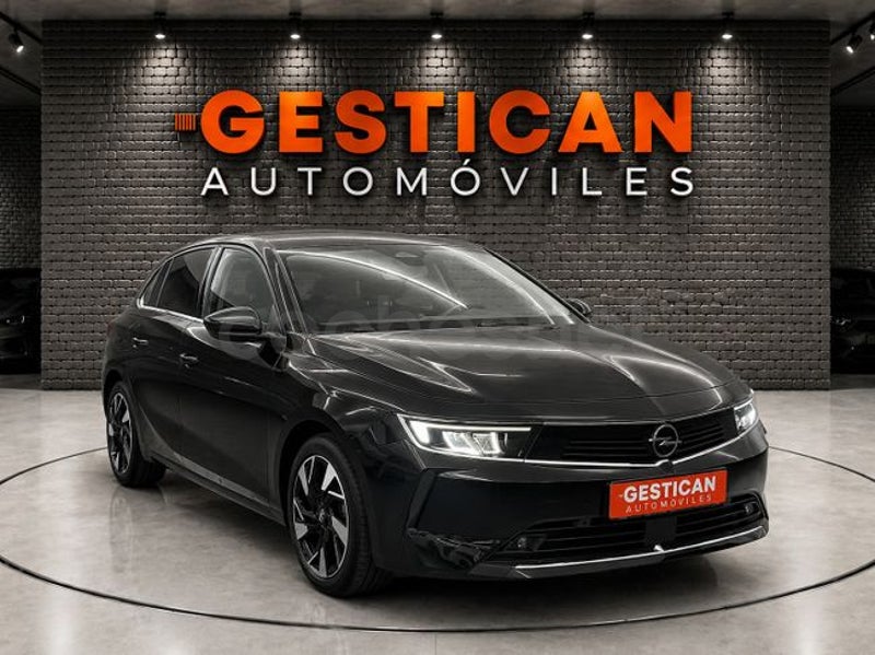Opel Astra 2023 — photo 4