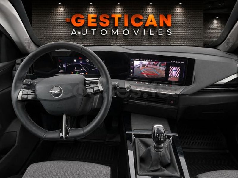 Opel Astra 2023 — photo 8