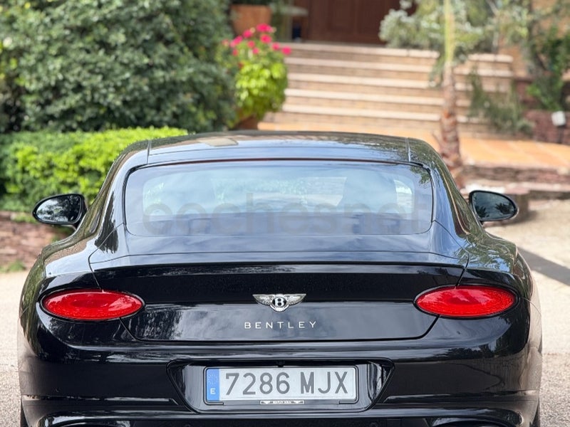 Bentley Continental Gt 2023 — photo 7