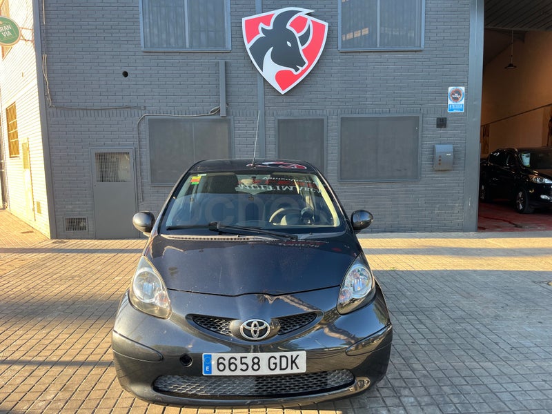 Toyota Aygo 2008 — photo 3