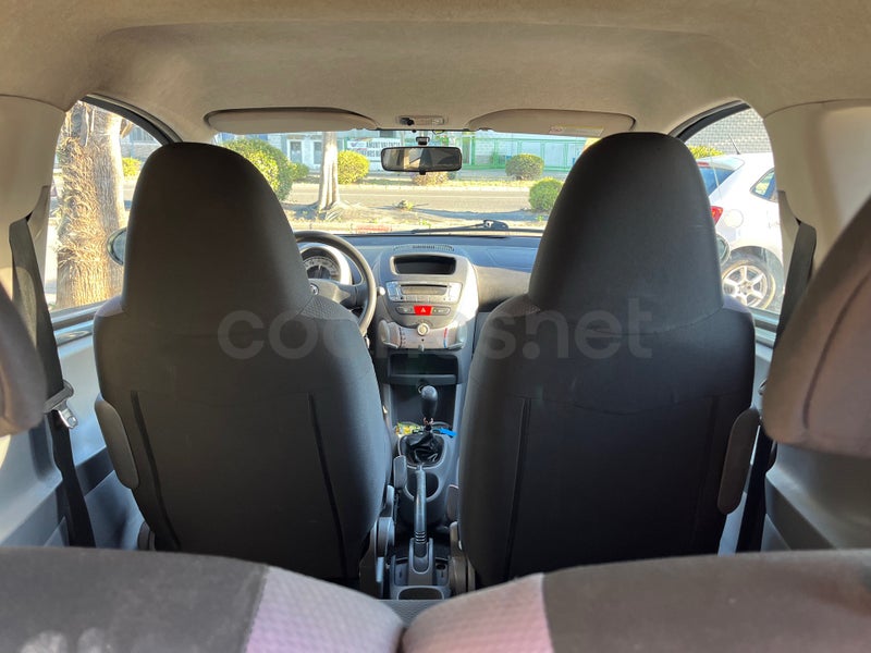 Toyota Aygo 2008 — photo 8