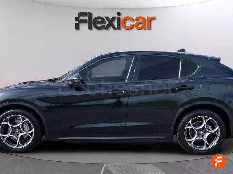 Alfa Romeo Stelvio 2022 — photo 4