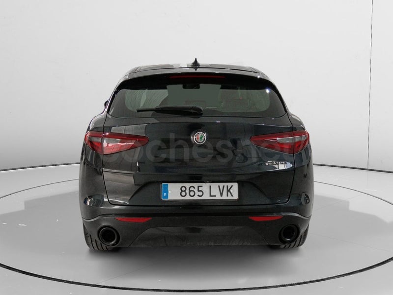 Alfa Romeo Stelvio 2021 — photo 3