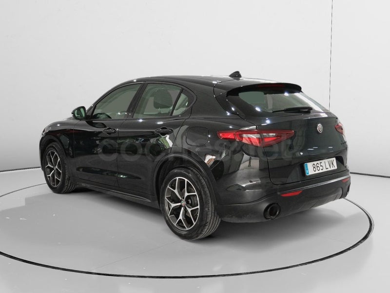 Alfa Romeo Stelvio 2021 — photo 4