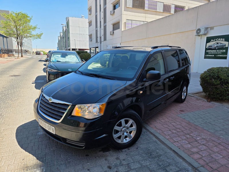 Chrysler Grand Voyager 2010 — photo 3