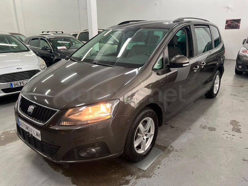 Seat Alhambra 2014 — photo 3
