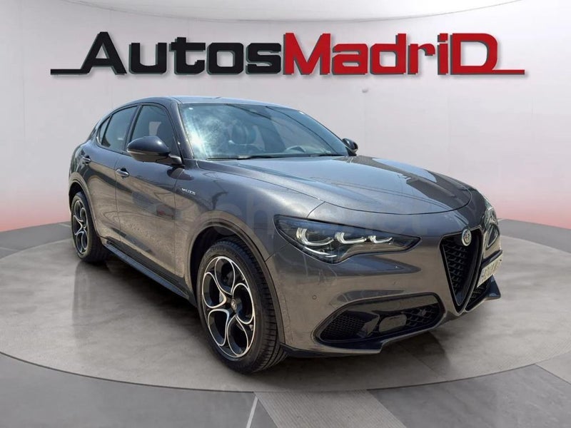 Alfa Romeo Stelvio 2023