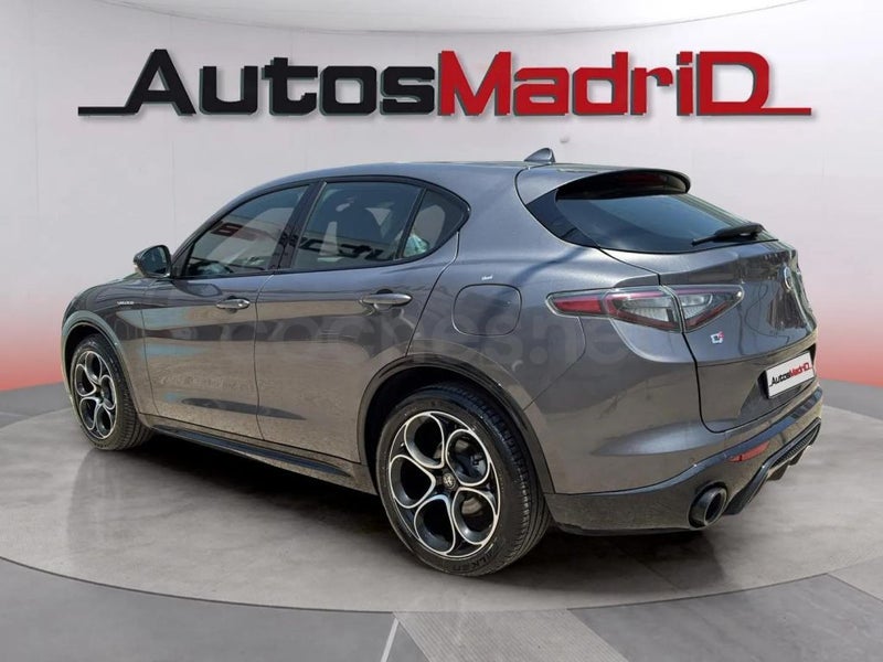 Alfa Romeo Stelvio 2023 — photo 6