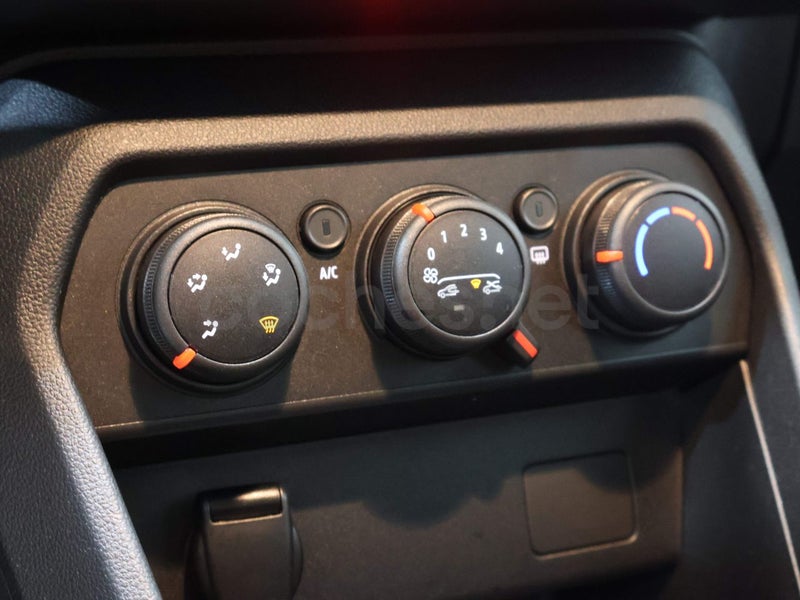 Dacia Sandero 2022 — photo 8