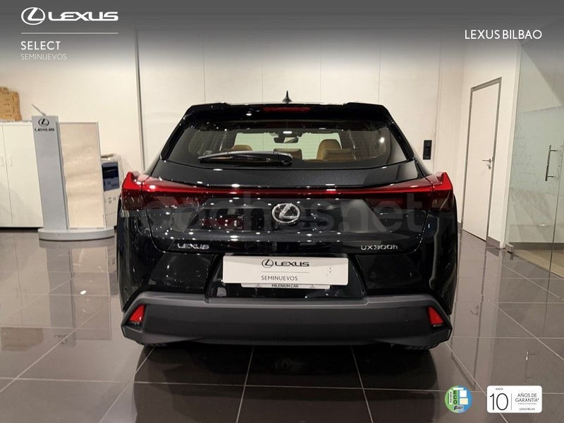 Lexus Ux 2026 — photo 5