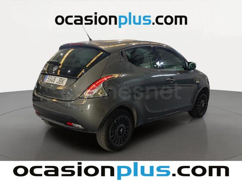 Lancia Ypsilon 2014 — photo 4