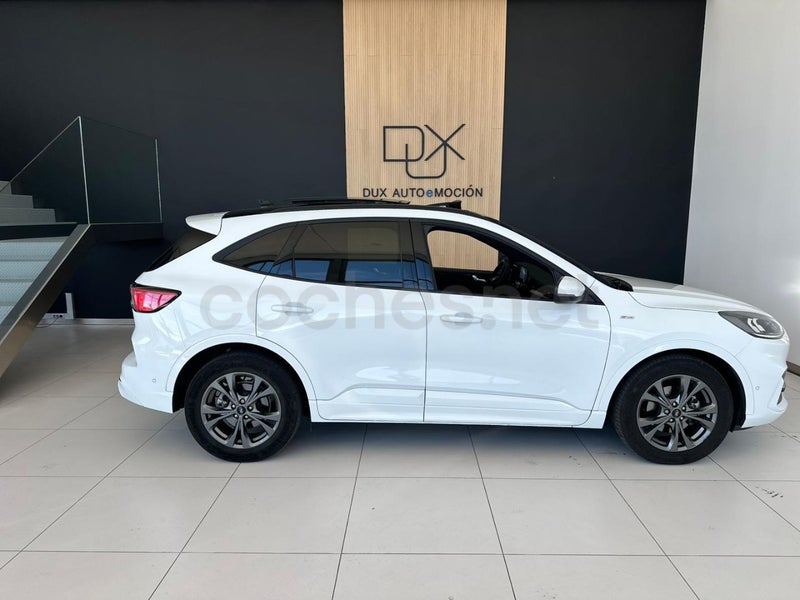 Ford Kuga 2021 — photo 4