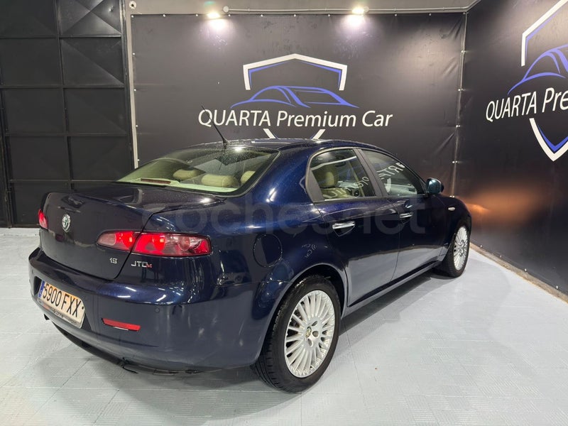 Alfa Romeo 159 2007 — photo 7