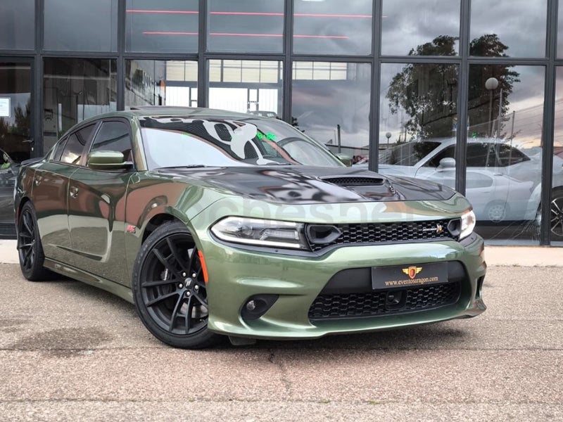 Dodge Charger 2023 — photo 3