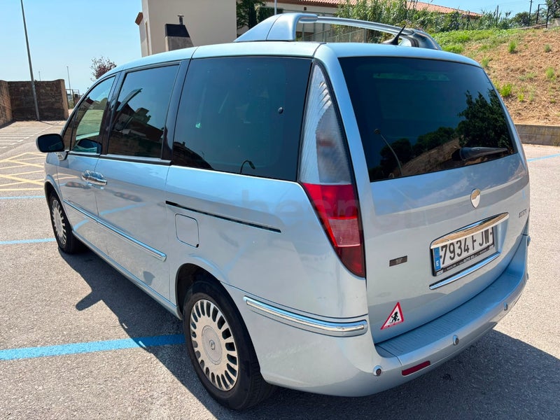 Lancia Phedra 2007 — photo 4