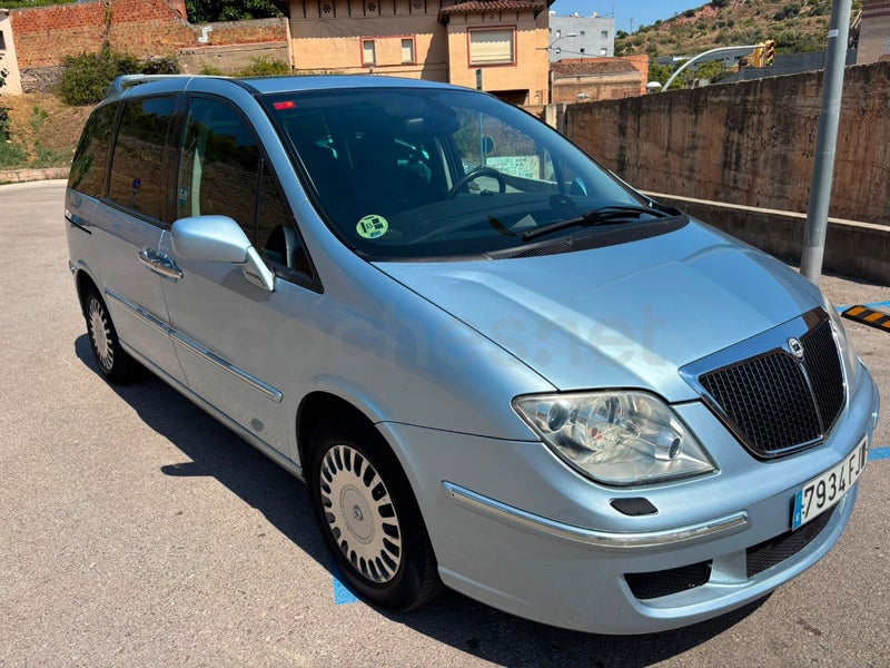 Lancia Phedra 2007 — photo 8