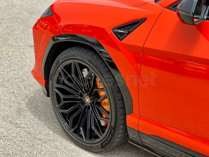 Lamborghini Urus 2025 — photo 7
